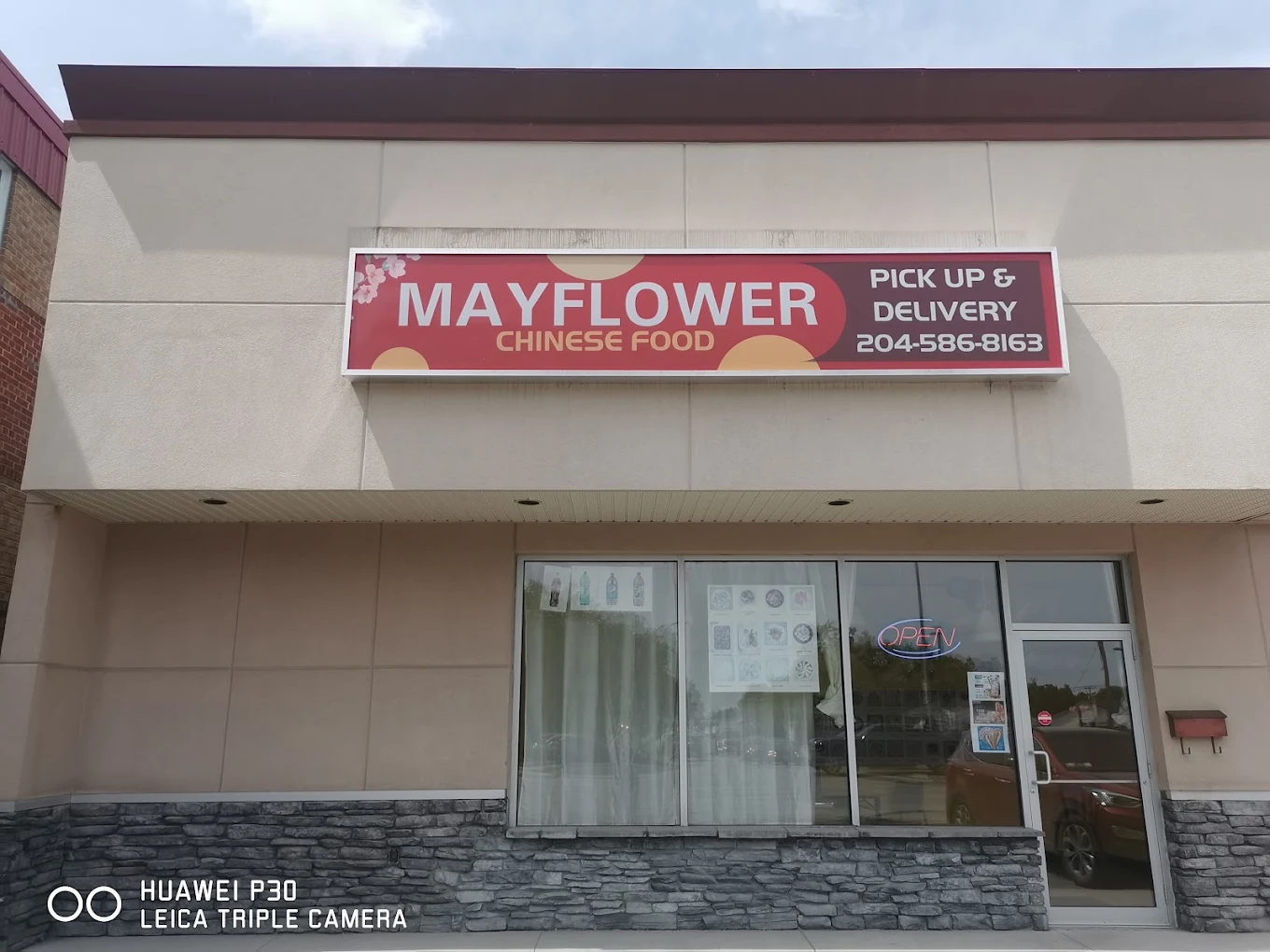 Mayflower Chinese Food Delivery Service - Chinese food delivery to Burrows Central, Winnipeg